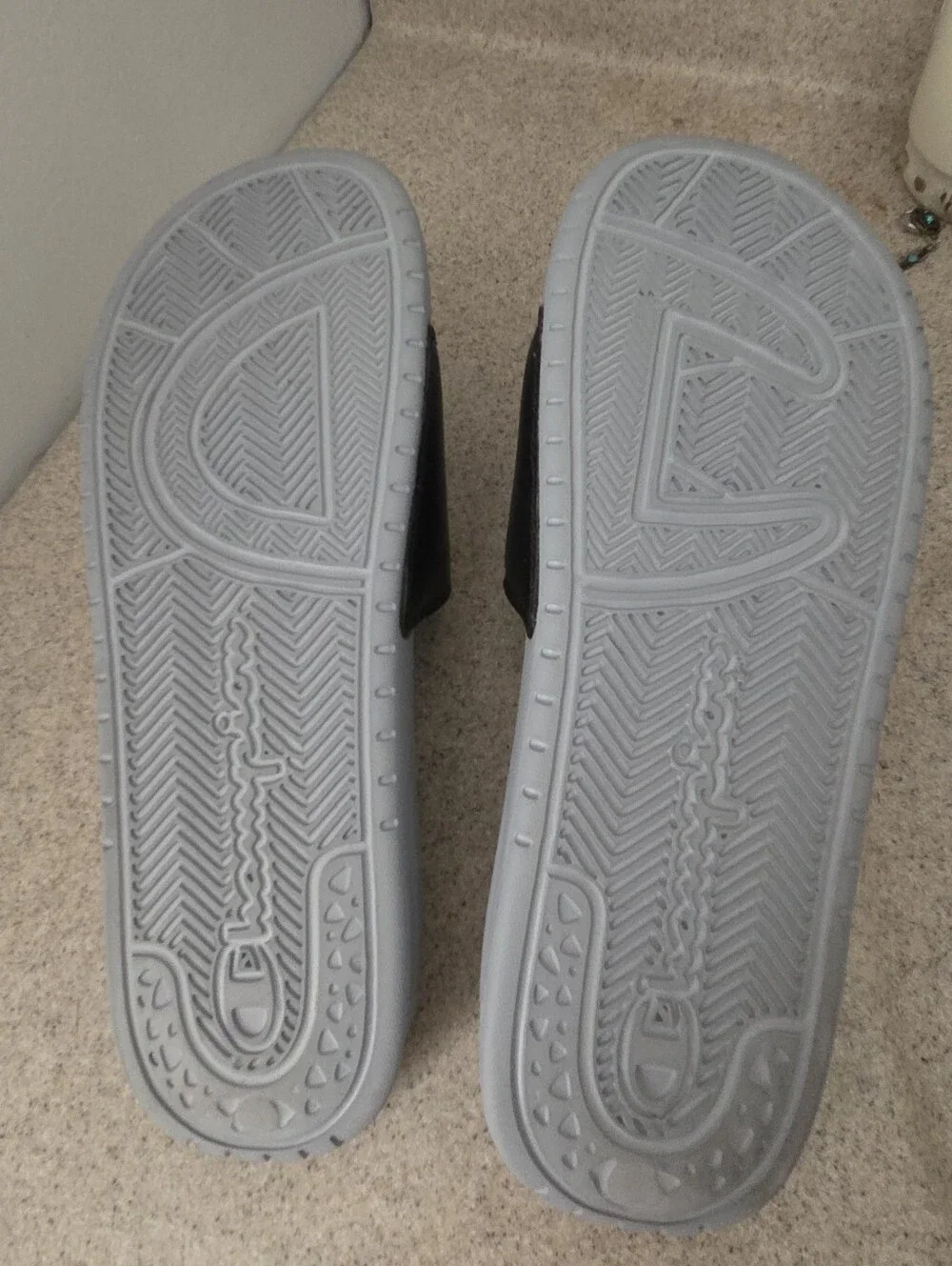 Champion IPO Men Large Logo Slides Sandals Flip Flops Size 8 Black White New